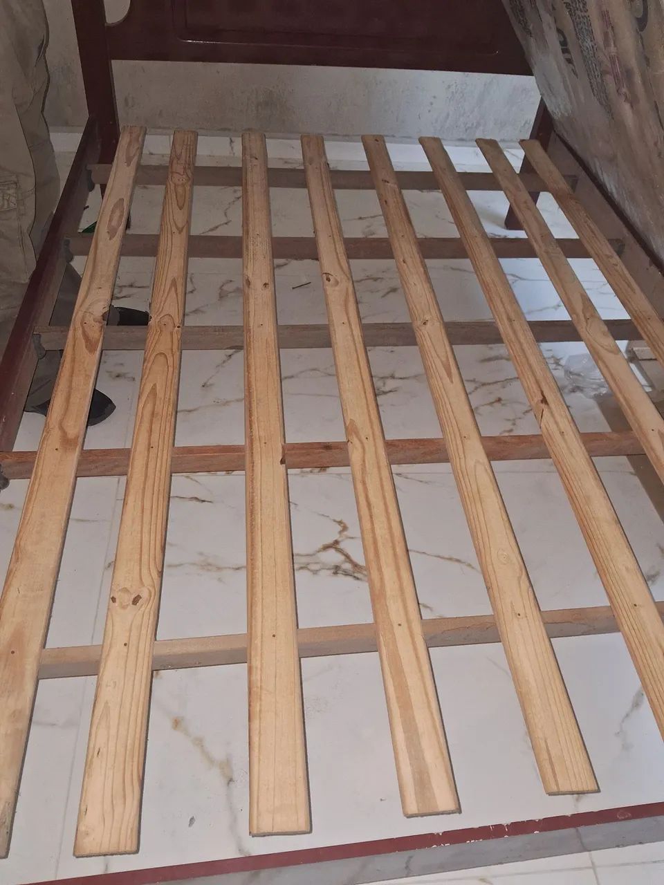 Cama e colchão de casal D33  - Foto 4
