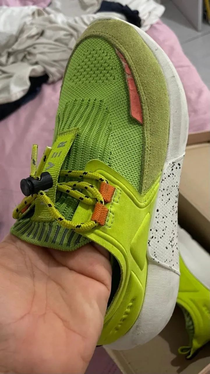 Vendo Tênis semi novo - Foto 2
