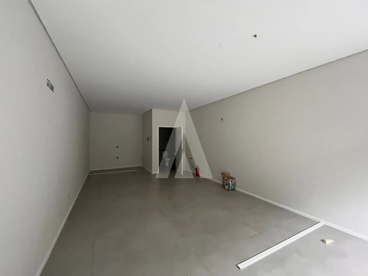 Loja comercial no bairro Costa e Silva, Joinville, com 37,37 m² - Foto 4