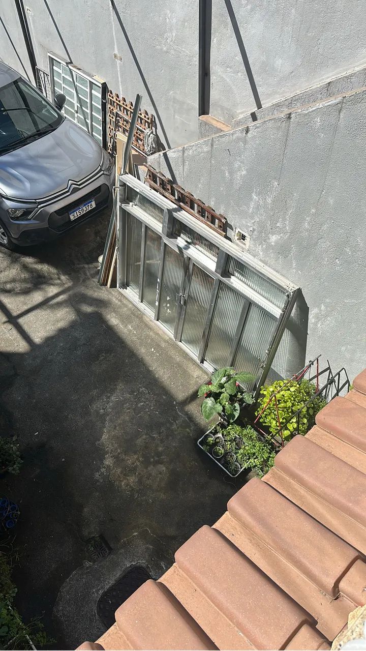 Vendo janela de alumínio 2,20 largura X1,50 de altura