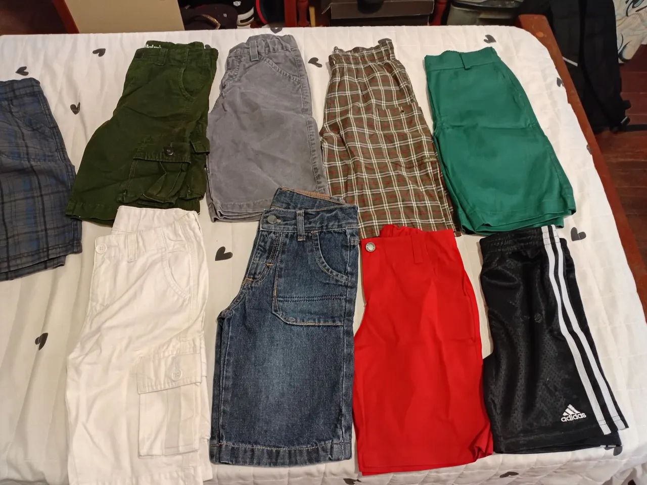 Lote de roupas número 6  - Foto 2