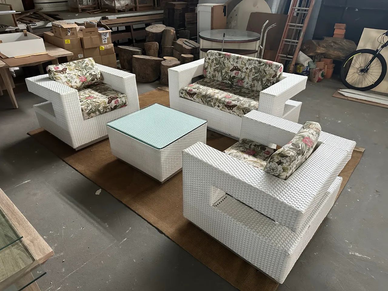 Jogo de cadeiras para área livre