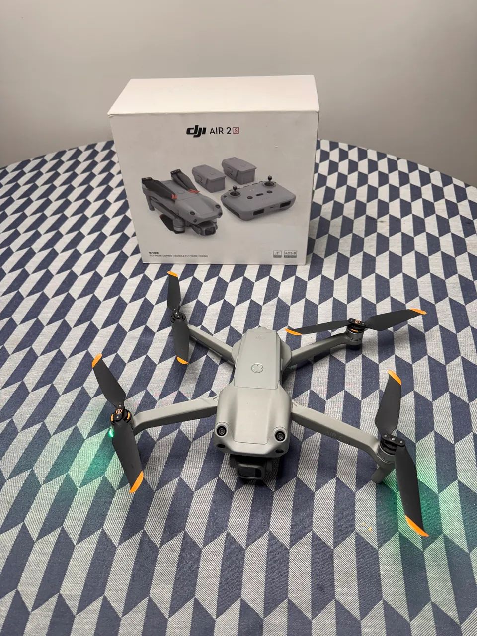 DRONE DJI AIR 2s FLY MORE COMBO (não envio) - Foto 4