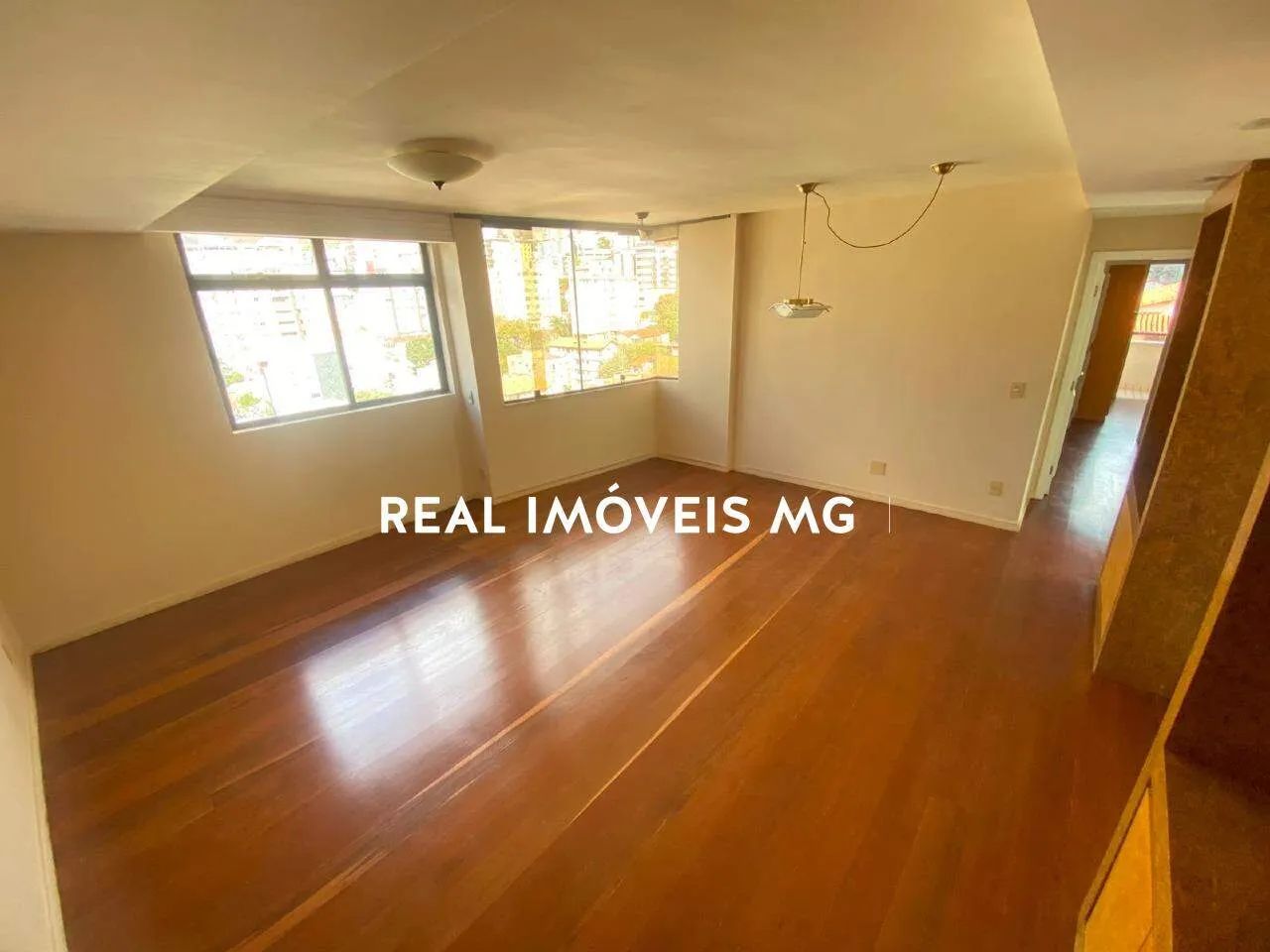 Apartamento para alugar com 3 quartos e 2 vagas no Santo Antônio - Foto 2