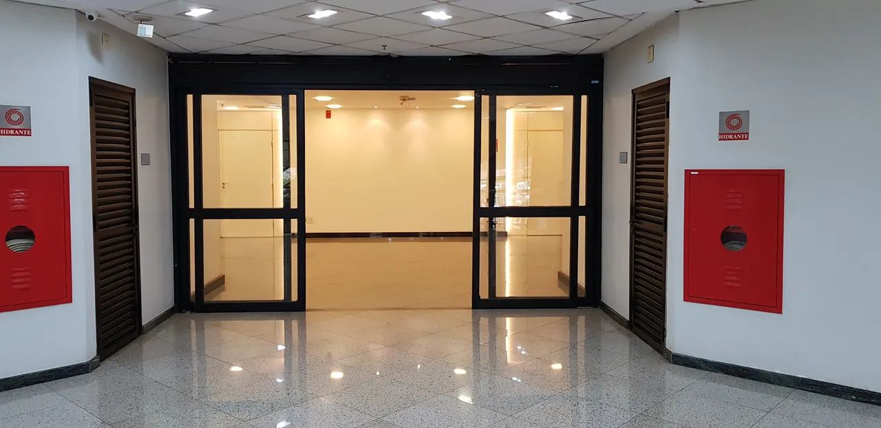 DESCONTO EXCLUSIVO - Conjunto Comercial 891,12m² - Foto 2