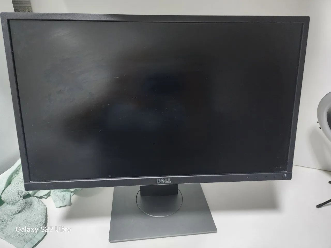 Monitor  dell com suporte articulado - Foto 4
