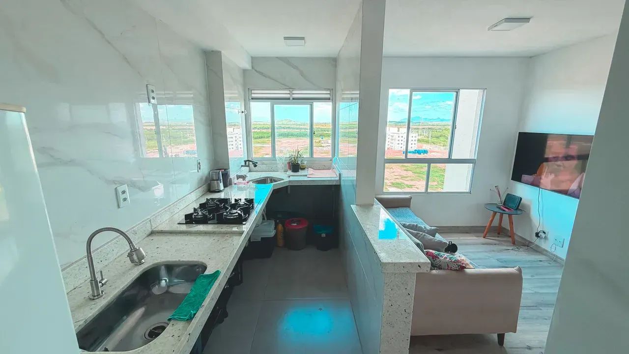APARTAMENTO REFORMADO | 2 QUARTOS | ÚLTIMO ANDAR | VISTA DO VALE