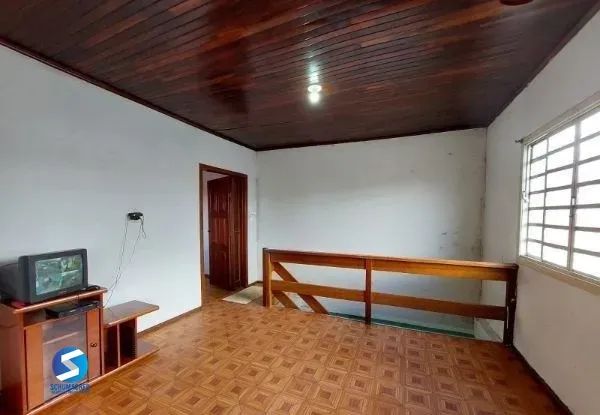 Prédio comercial e Residencial com 230m² - Foto 5