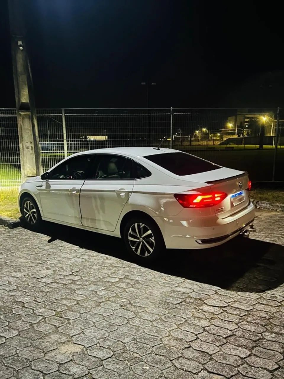 Volkswagen Virtus 1.0 200 TSI HIGHLINE AUTOMÁTICO 2019