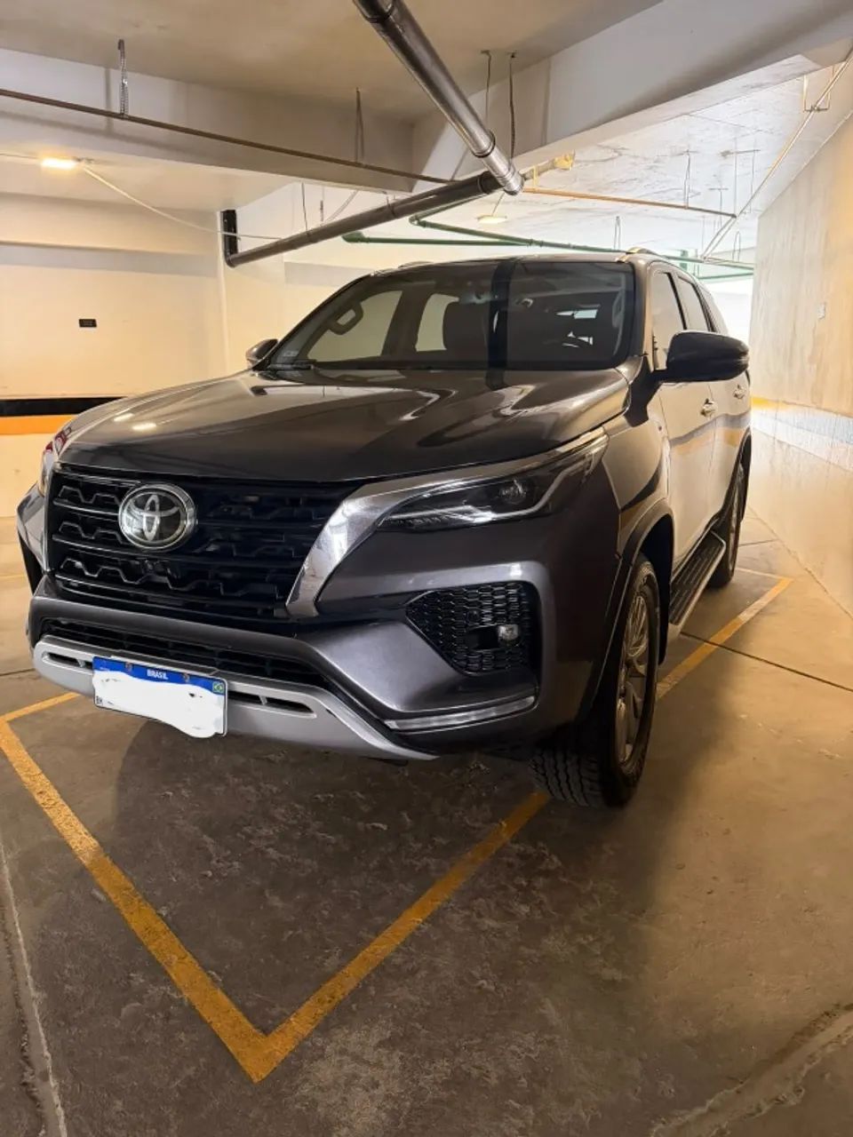 Toyota Hilux SRX 4X4 AT 2.8 TB 2023