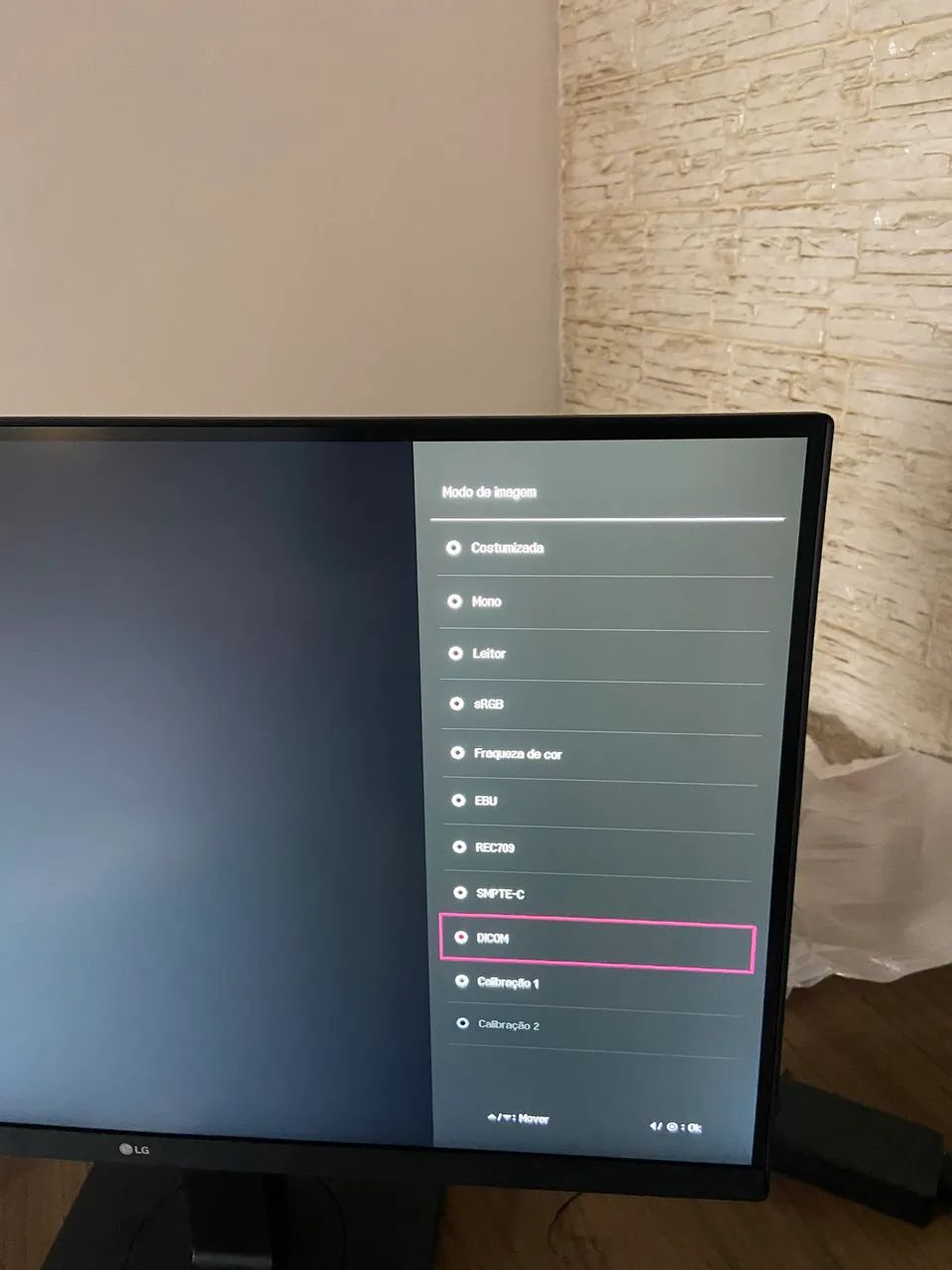 Monitor de diagnóstico Médicos LG 27 com Dicom - Foto 2