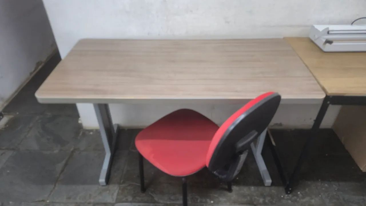 Mesa e cadeira escritório/GAMER - Foto 2