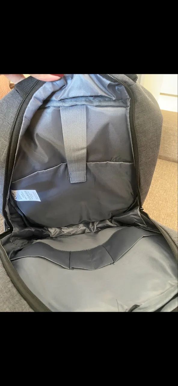 Mochila executiva cinza nova - Foto 5