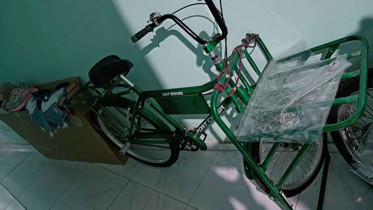 Bicicleta de carga 2 mês de comprada com nota fiscal valor 1.100 - Foto 2