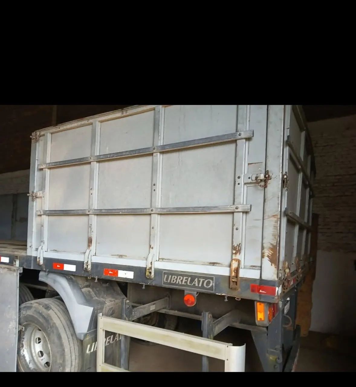Vendo carreta