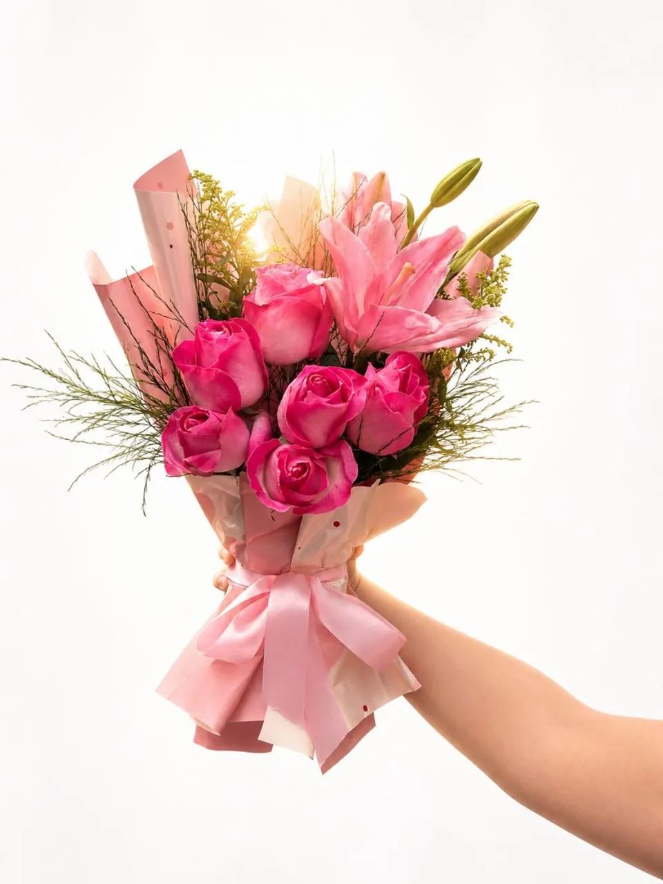 Buquê de lírios, rosas, cestas de café  - Foto 2
