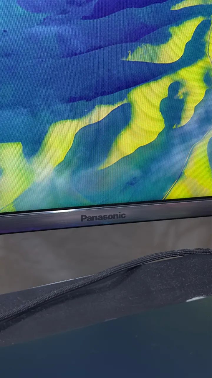 Smart TV Panasonic LED 43 Polegadas em Perfeito Estado - Foto 2