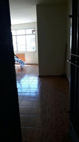 Alugo Sala comercial em Brás de Pina - Foto 6