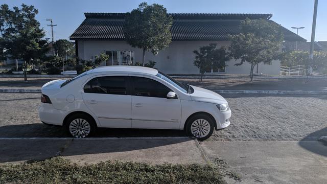 VW Voyage 1.6 Highline Automático 2015 - Foto 2