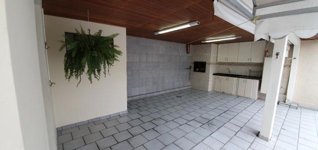 Ótima Casa Térrea 3 Quartos no Capão Raso com Amplo Terreno - Foto 18