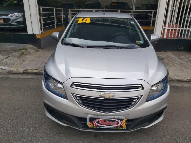 Onix LT 1.4 Automático Completo 2014 - Foto 8