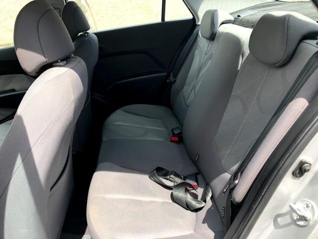 HB20S Sedan 1.0 Confort - Foto 12