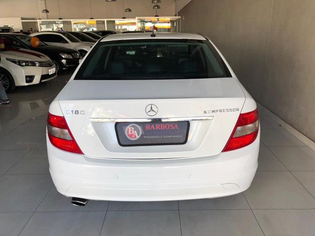 MERCEDES-BENZ C 180 2010/2011 1.6 CLASSIC KOMPRESSOR SPECIAL GASOLINA 4P AUTOMÁTICO - Foto 4