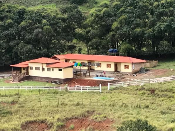 Fazenda à venda - 40 hectares - região santana dos montes (mg)