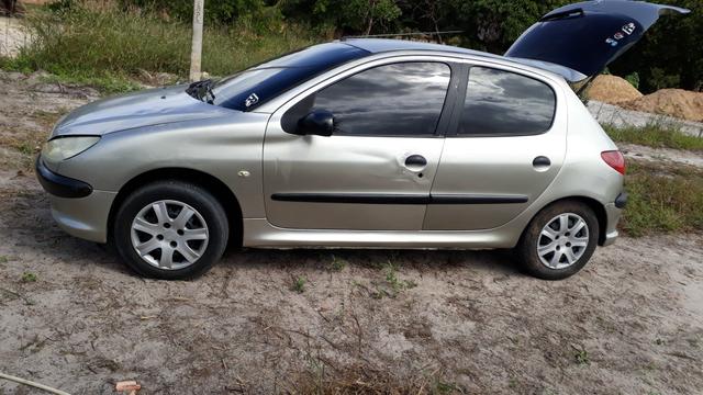 Vendo pegout 7500