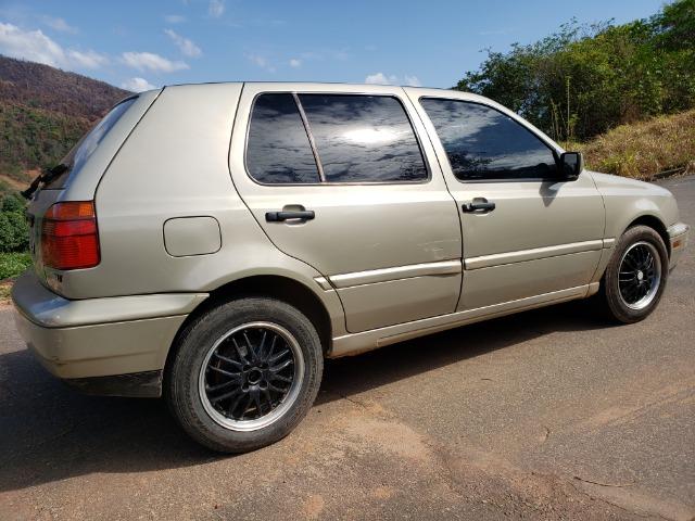 Golf 1.8 1996 vendo ou troco - Foto 3