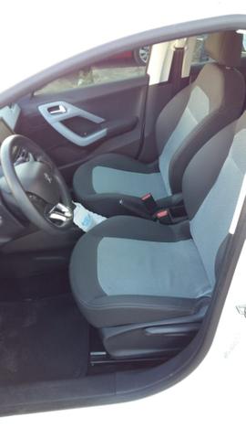 Vendo Peugeot 208 Active Pack 2014/2015 - Foto 10