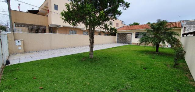 Ótima Casa Térrea 3 Quartos no Capão Raso com Amplo Terreno - Foto 5