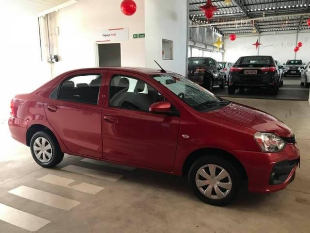 TOYOTA ETIOS 1.5 X SEDAN 16V FLEX 4P MANUAL. - Foto 9