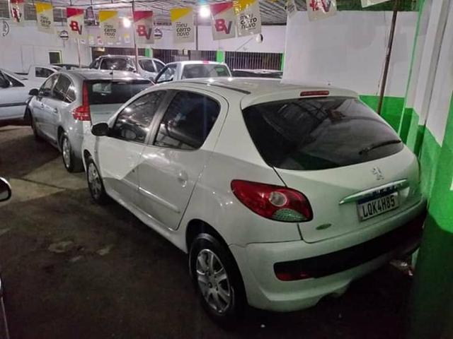 Peugeot 207 xr 4p 1.4 2013 - Foto 3
