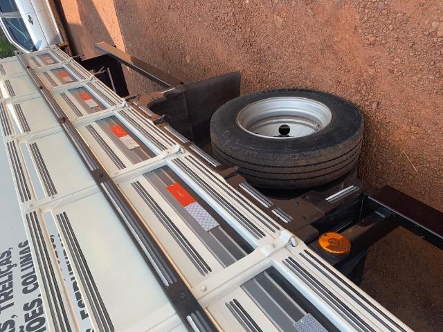 Caminhão vendo ou troco por Hilux ou s-10 - Foto 5