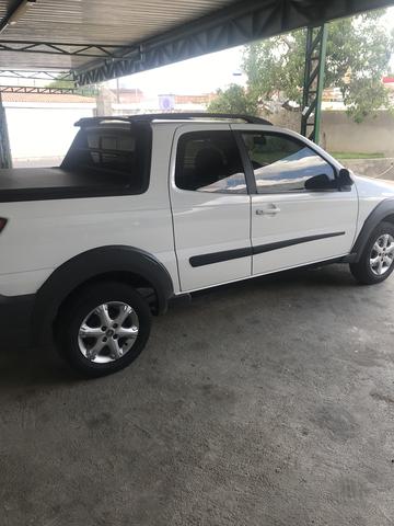 Carro muito novo de cidade só pegar e andar - Foto 2