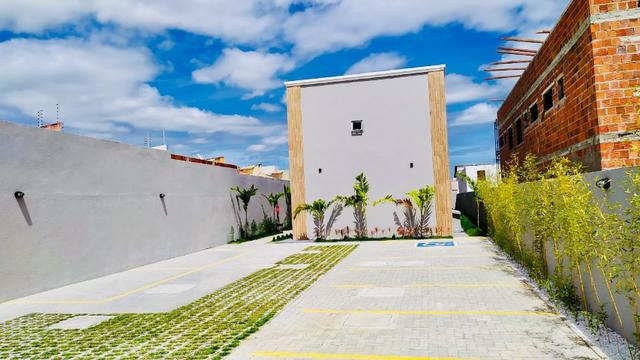 Lindo apartamento com fino acabamento 50 m2 , 02 suítes todo no porcelanato - Foto 4
