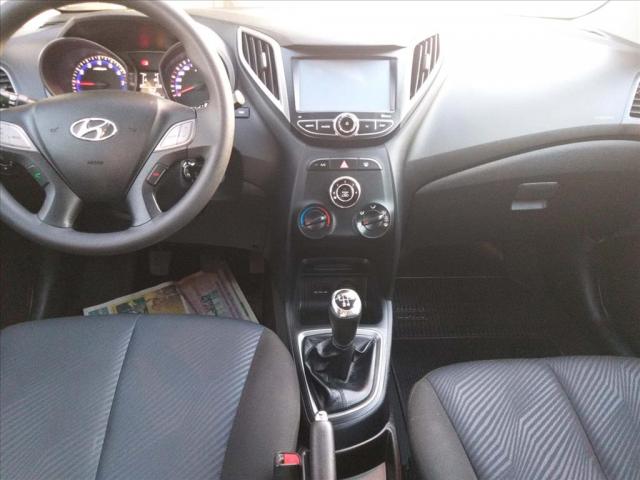 HYUNDAI HB20 1.6 COMFORT PLUS 16V FLEX 4P MANUAL - Foto 8