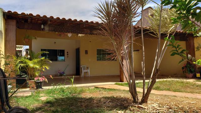Casa 3quartos suíte piscina churrasqueira rua 6Vicente Pires condomínio fechado - Foto 2