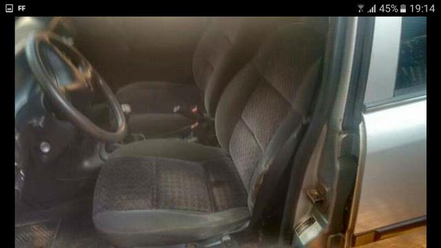 Carro em bom esta so o ar nao fuciona - Foto 5
