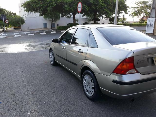 Ford focus Sedan 1.6 - Foto 3