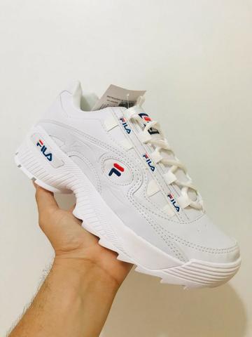 tenis da fila preto com rosa