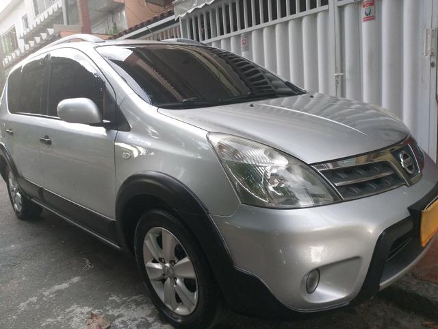 Livina 1.8 SL Xgear Automática + GNV(5 geração) Extremamente Nova = 31.900,