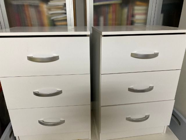 Móvel Criado-Mudo, com 3 gavetas cada, para sala ou quarto, compensado, leve