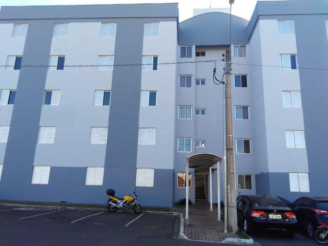 Apartamento de 2 quartos para locação, 55m2