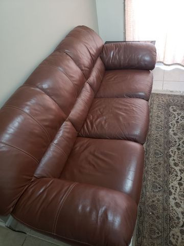 Sofa 100% couro legitimo 3 lugares - Foto 5