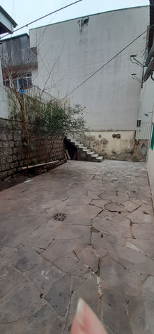 Aluga-se casa de fundos - Foto 4