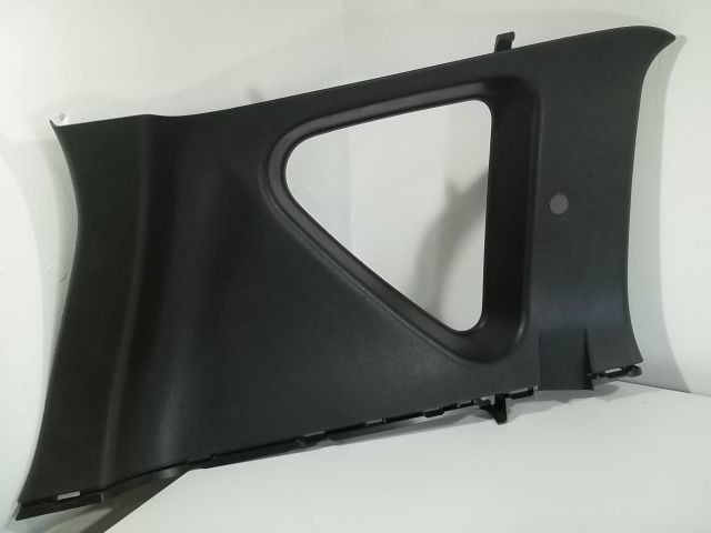 Acabamento Da Coluna Traseira Esquerda Nissan Livina - Foto 2