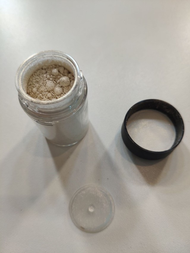  Fração de Pigmentos E GLITTER da MAC.  - Foto 6