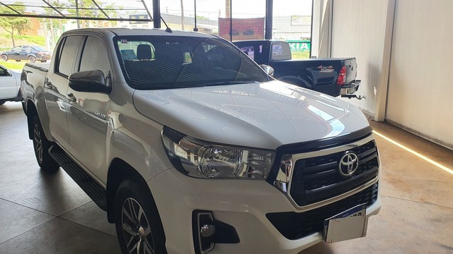 HILUX 2.8 SRV DIESEL 4X4 AUT. BRANCA 19/20 38.500 KM